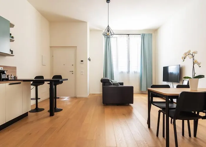 Kaizen House - Bilocale De Angeli * Milano